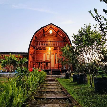 Raturinjani Homestay Selong Exterior foto