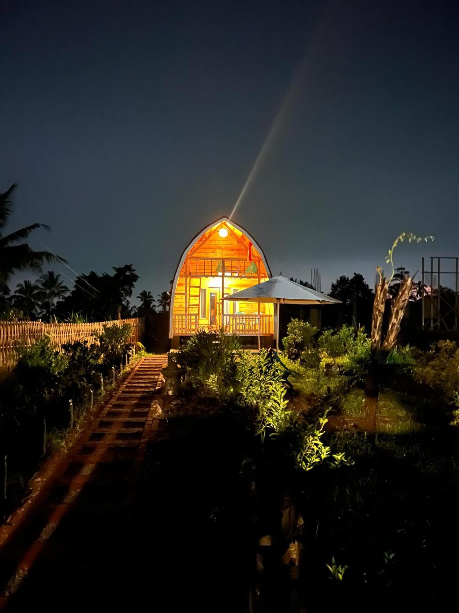 Raturinjani Homestay Selong Exterior foto