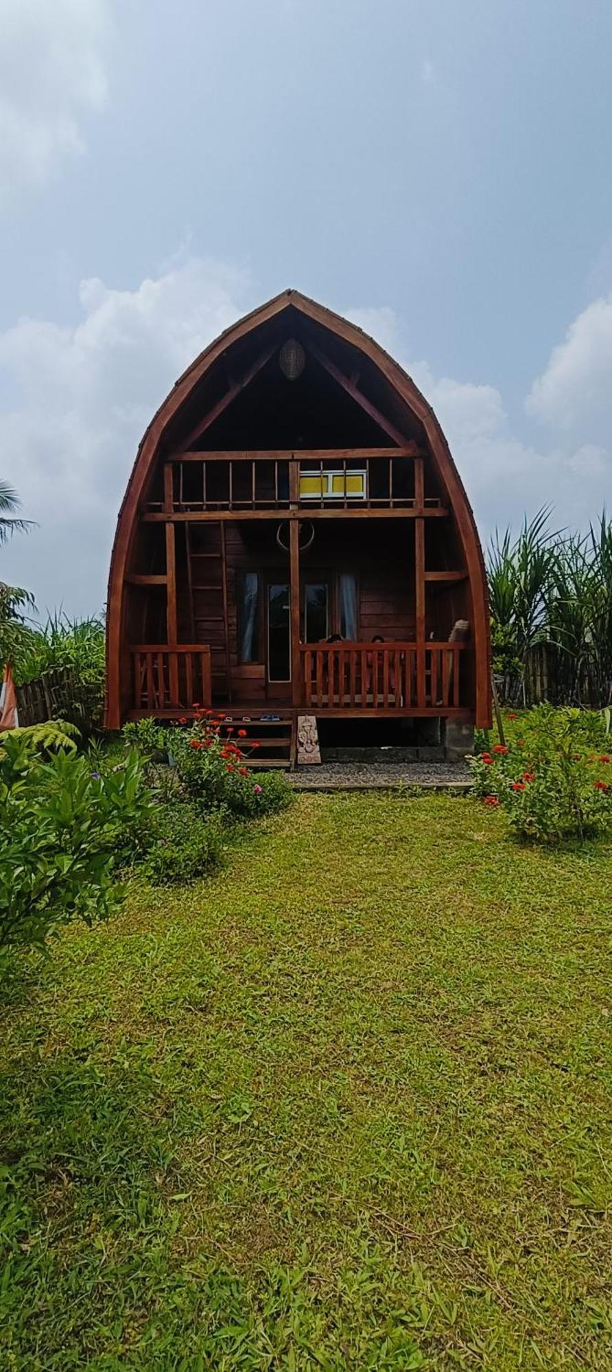 Raturinjani Homestay Selong Exterior foto